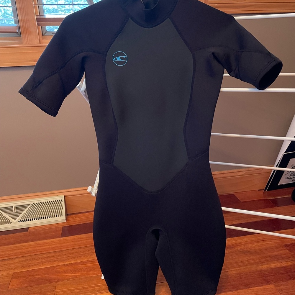 Women’s Black Wetsuit